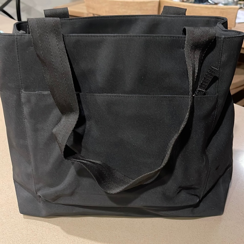 Gap Tote - image 1